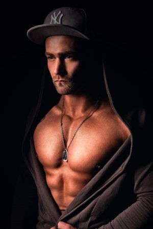 Stripper für Essen, Gelsenkirchen, Bottrop, Mülheim an der Ruhr, Oberhausen, Velbert, Gladbeck, Hattingen, Bochum, Herne